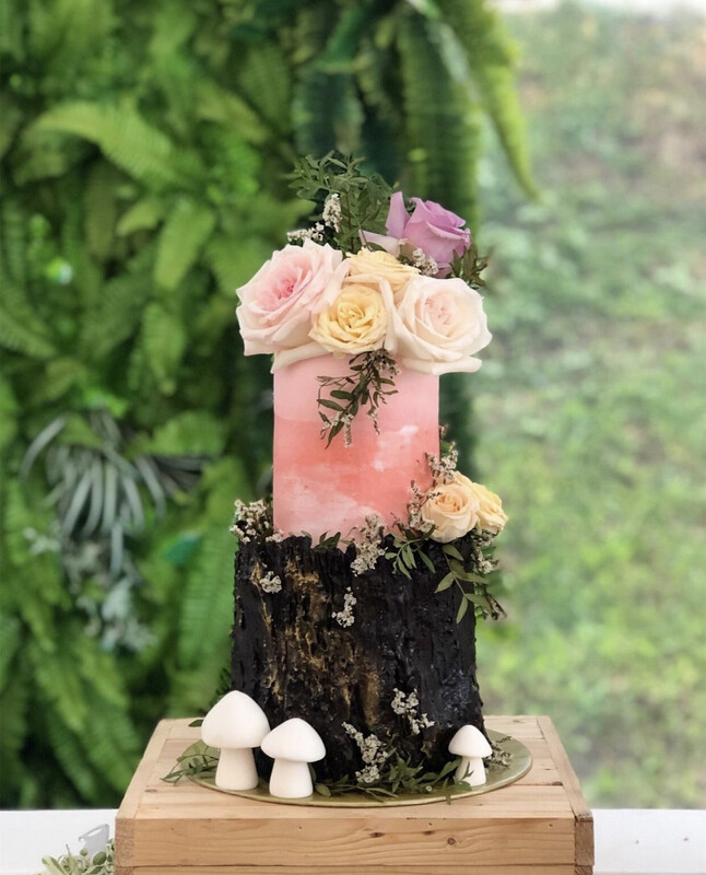 Glamz Woodland Wedding in 2 Or 3 Tiers Cake Glamz Woodland Wedding in 2 Or 3 Tiers Cake