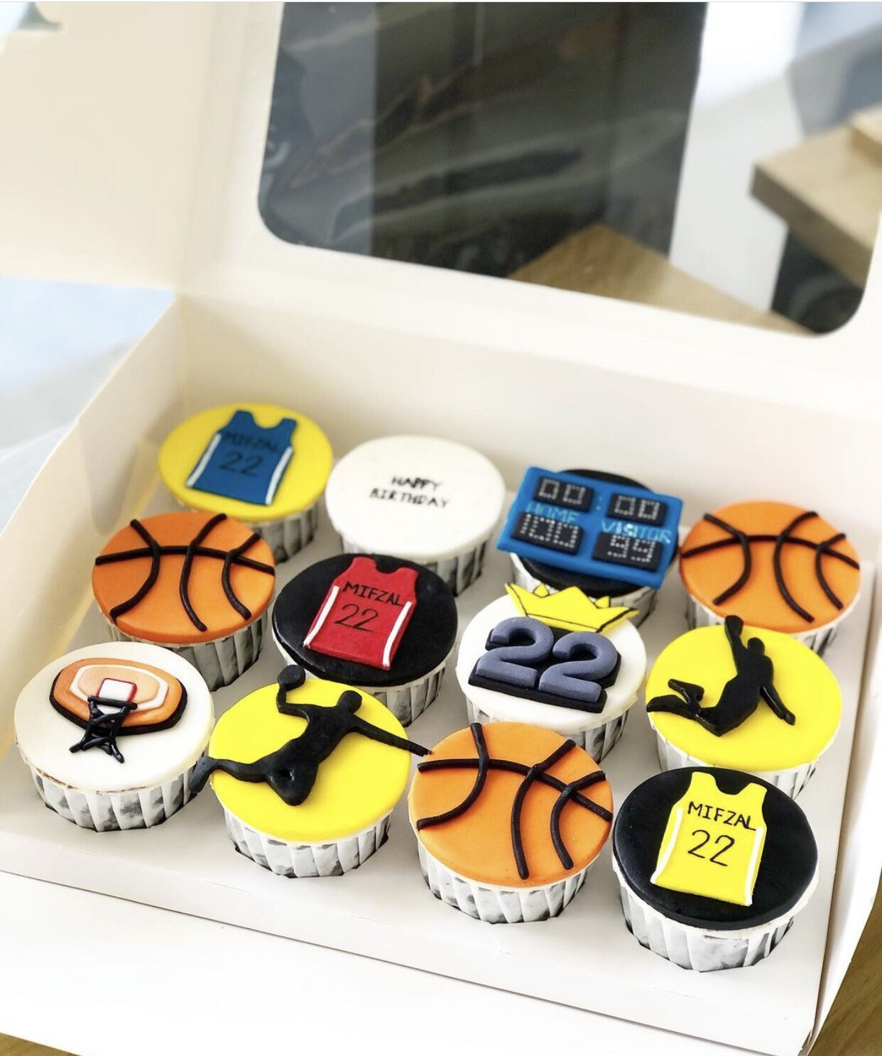 Basketball Cupcakes