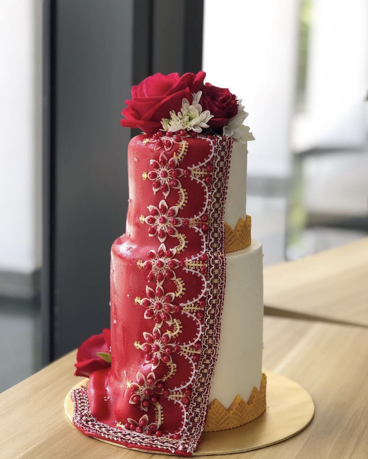 Indian Saree Red in 2 Or 3 Tiers Cake