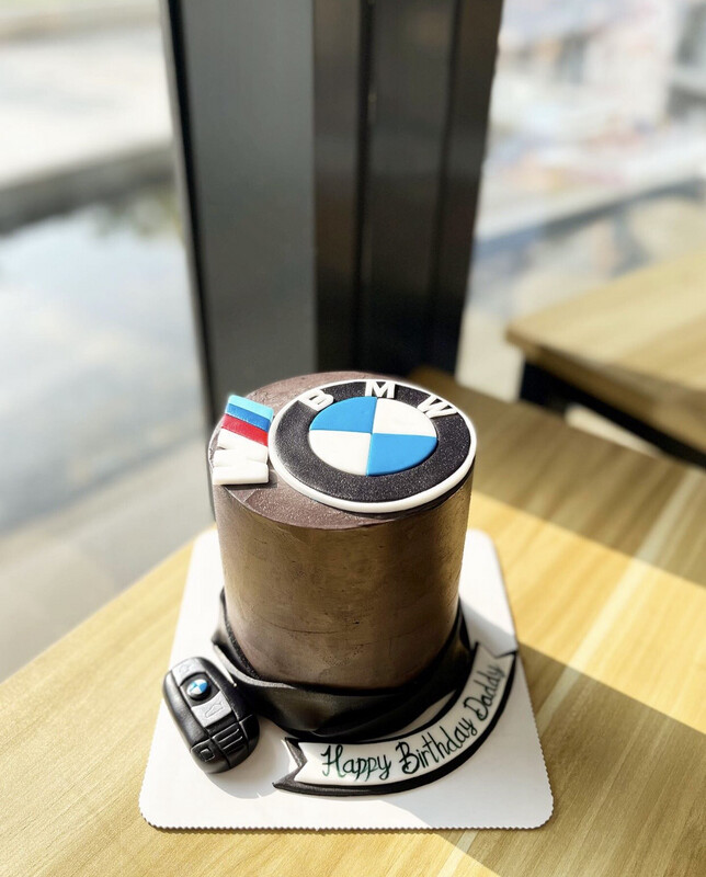 Car Cake -BMW 1 Car Cake -BMW 1