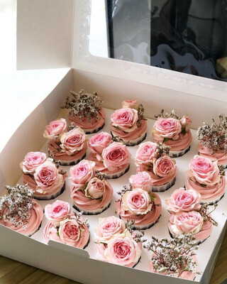 Garden Rose Cupcake 1 (WhatsApp Order)