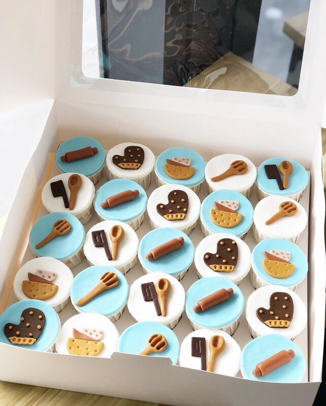 Chef / Kitchen Tools Cupcakes