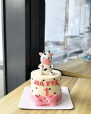 Baby Animal Cow Cake 2