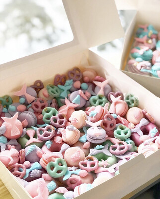 Disney - Mermaid Shells Cakesicles Macaron Set