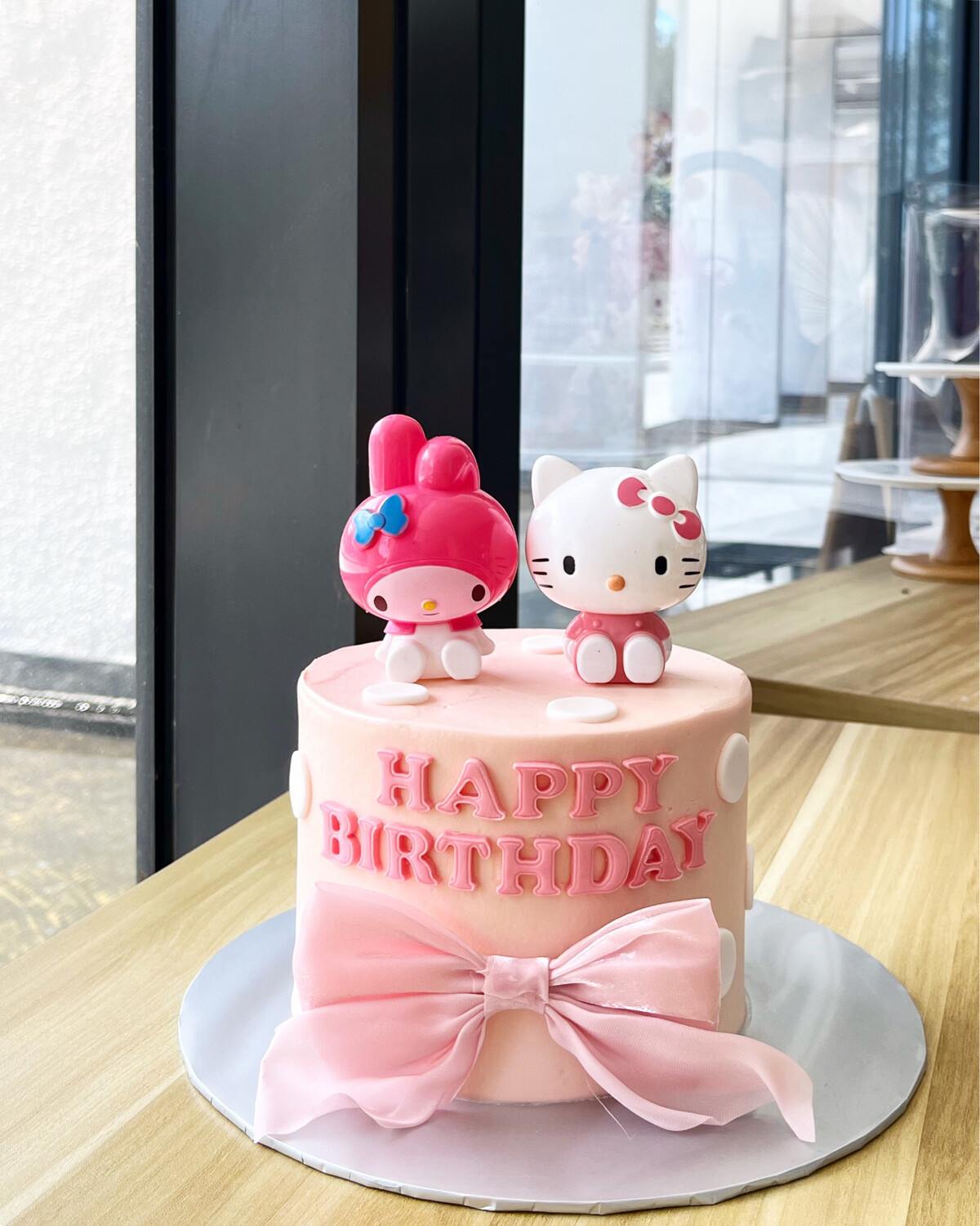 Sanrio - Hello Kitty Cake 4