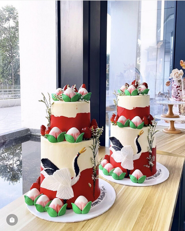 Chinese Shou Longevity Crane Bird In 2 Or 3 Tiers Cake Chinese Shou Longevity Crane Bird In 2 Or 3 Tiers Cake