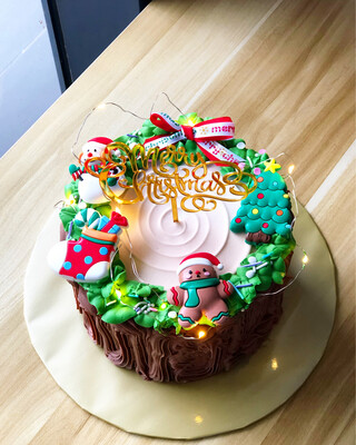 Festive - Christmas / Xmas / Wreath Cake 2