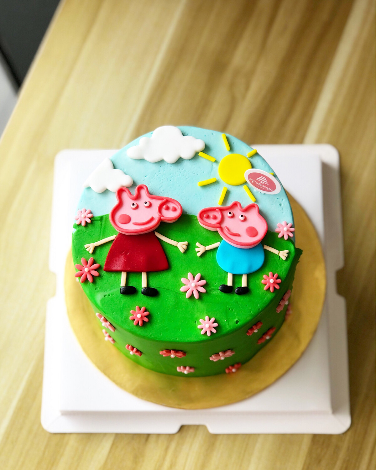 Peppa Pig Piggy Cake 1