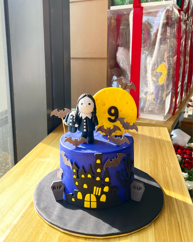 Halloween / Prank Cake - Wednesday Addams Family Adam Cake 1