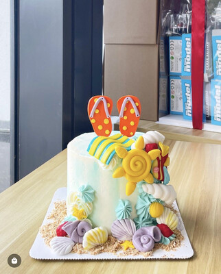 Beach Sea Summer Vacation Cake