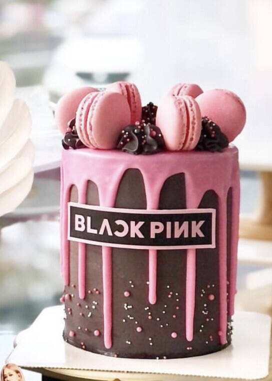 Blackpink / Black Pink Cake 2