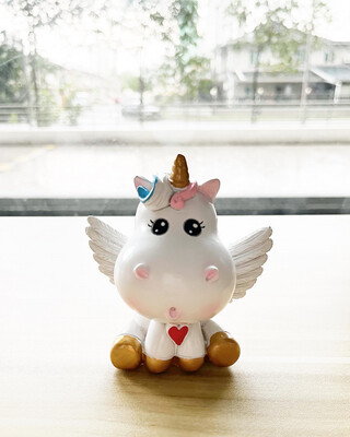 Topper - Clay Figurine (Unicorn)