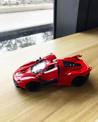 Topper - Car 3 - Red Ferrari