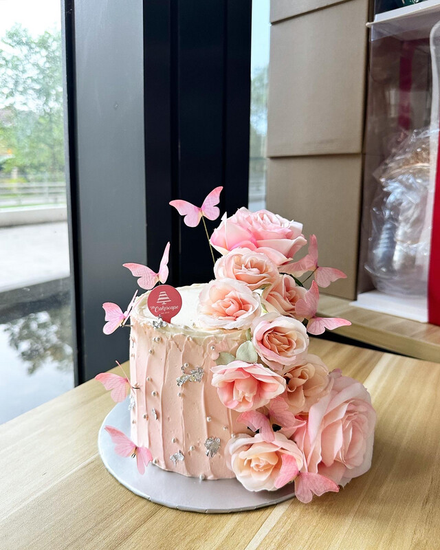 Mothers Day - Rose Butterfly Cake Mothers Day - Rose Butterfly Cake