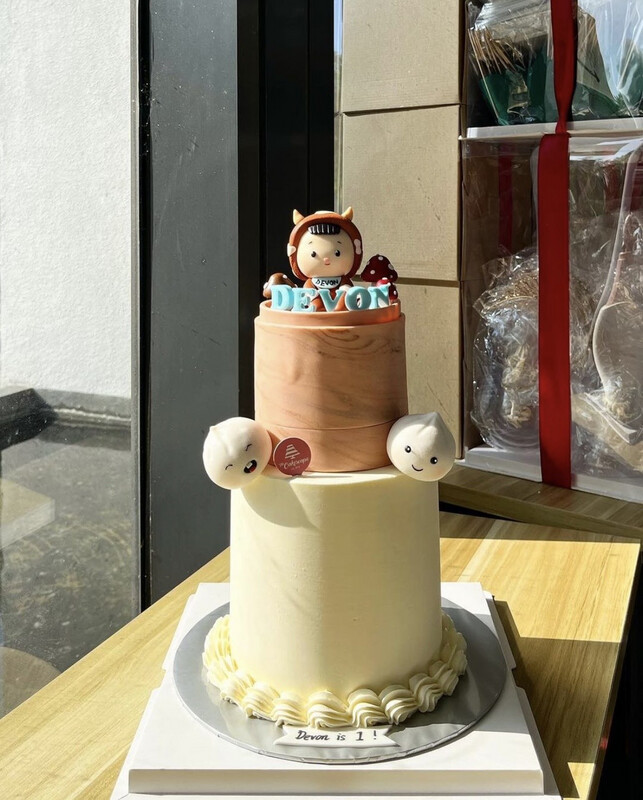 Baby Fullmoon Cake In 2 Or 3 Tiers - Dumplings Baby Fullmoon Cake In 2 Or 3 Tiers - Dumplings