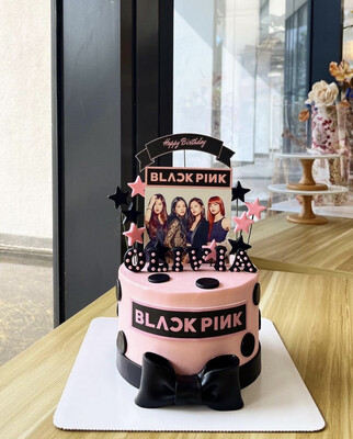 Blackpink / Black Pink Cake 3