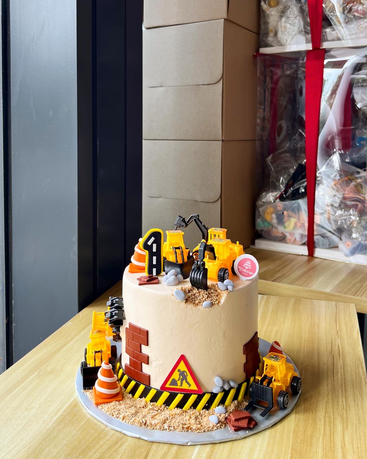 Construction Cake 3