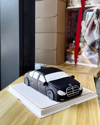 Car - 3D Mercedes Cake 2