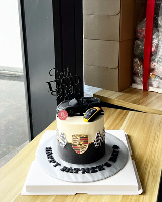 Car Cake - F1 Ferrari 6