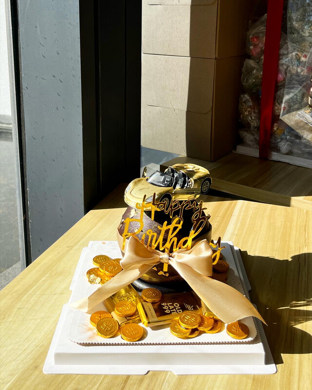 Pinata / Piñata Cake Knock Ball 3 (Car)