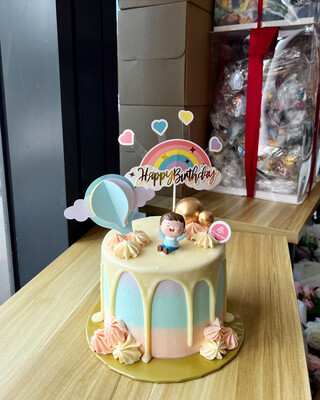 Baby Fullmoon 23 Cake