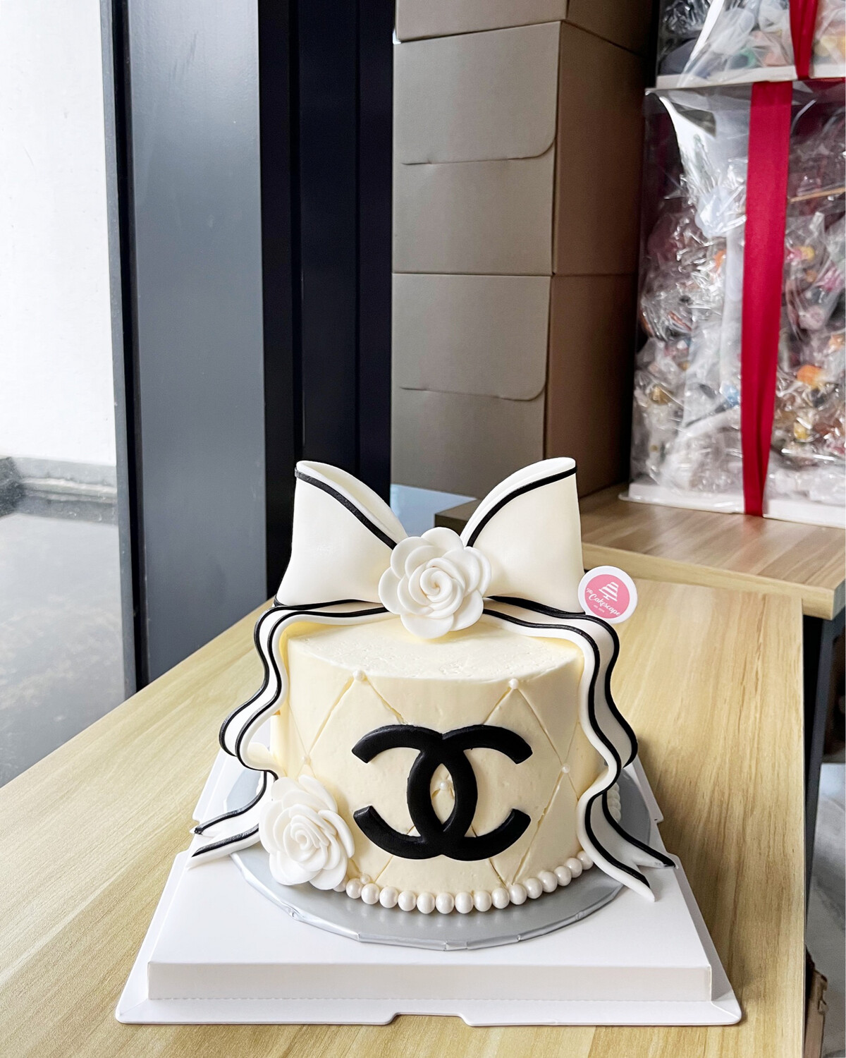 Brand - Chanel Bag Cake 5