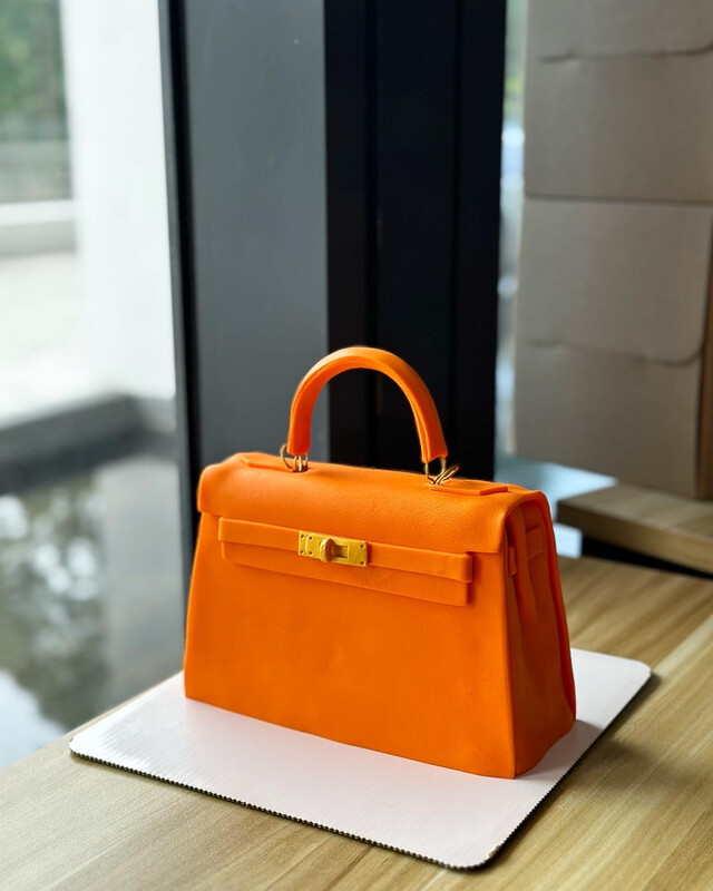Brand - Hermes Bag Cake - 3D Brand - Hermes Bag Cake - 3D