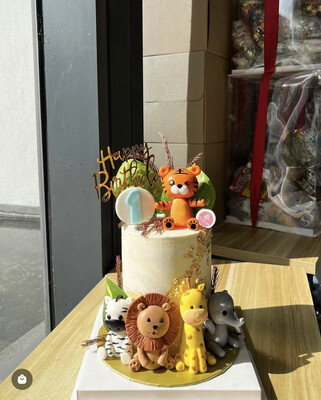 Animal Safari Jungle Cake 14