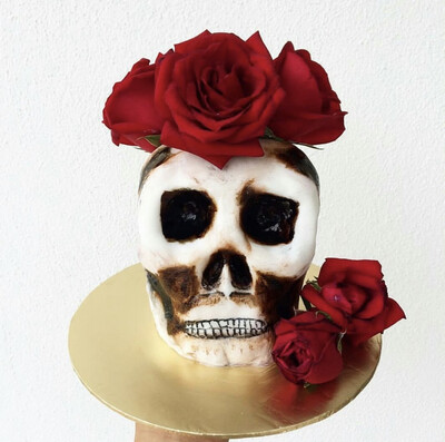 Halloween / Prank Cake - Skeleton Skull Head 2 Rose