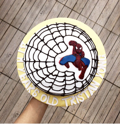 Marvel Avengers Superhero Cake 16 Spiderman