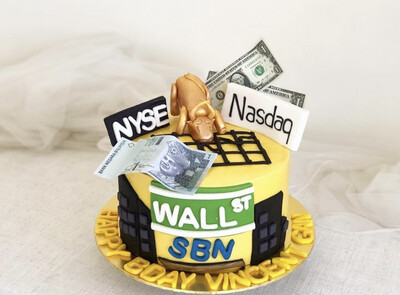 Money Trading Stock Cake 3