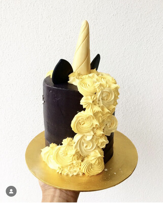 Unicorn Boss Cake 2
