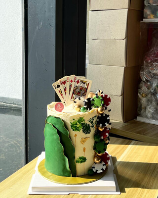 Money Poker Casino Cake 6