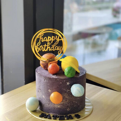 Space Planet cake 2