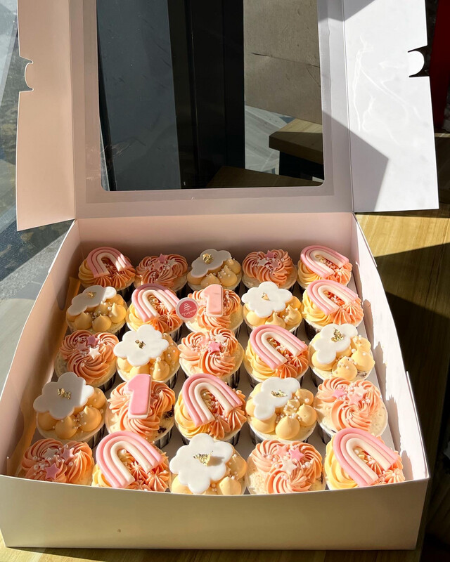 Baby Fullmoon Cupcakes Rainbow 1 Baby Fullmoon Cupcakes Rainbow 1