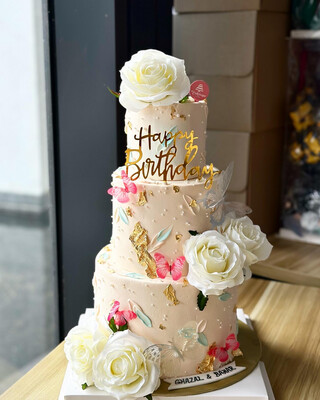 Butterfly Cake in 2 Or 3 Tiers Cake (topper Included)