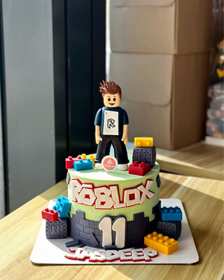 Roblox Cake 9
