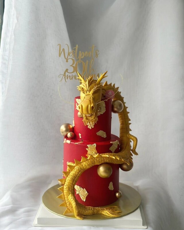 Festive - CNY - Dragon Cake in 2 tiers Festive - CNY - Dragon Cake in 2 tiers