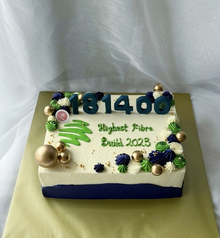Corporate Cake - Maxis Cake Corporate Cake - Maxis Cake
