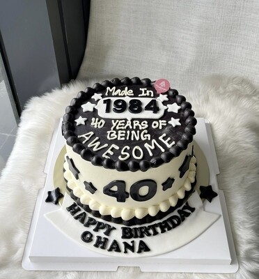 1984 Black Cake