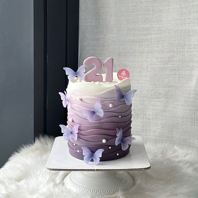 Butterfly Cake 7