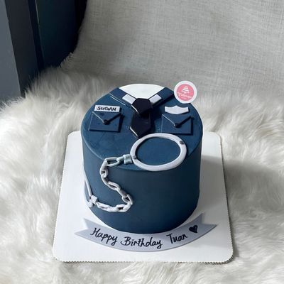 I&#39;m a Police Cake