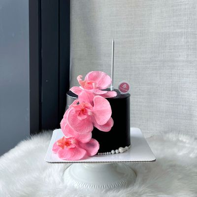 Black Pink Orchid Cake