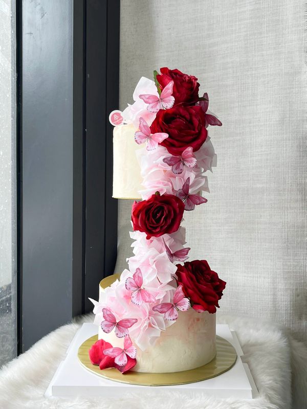 Provence In Floating Cake Provence In Floating Cake