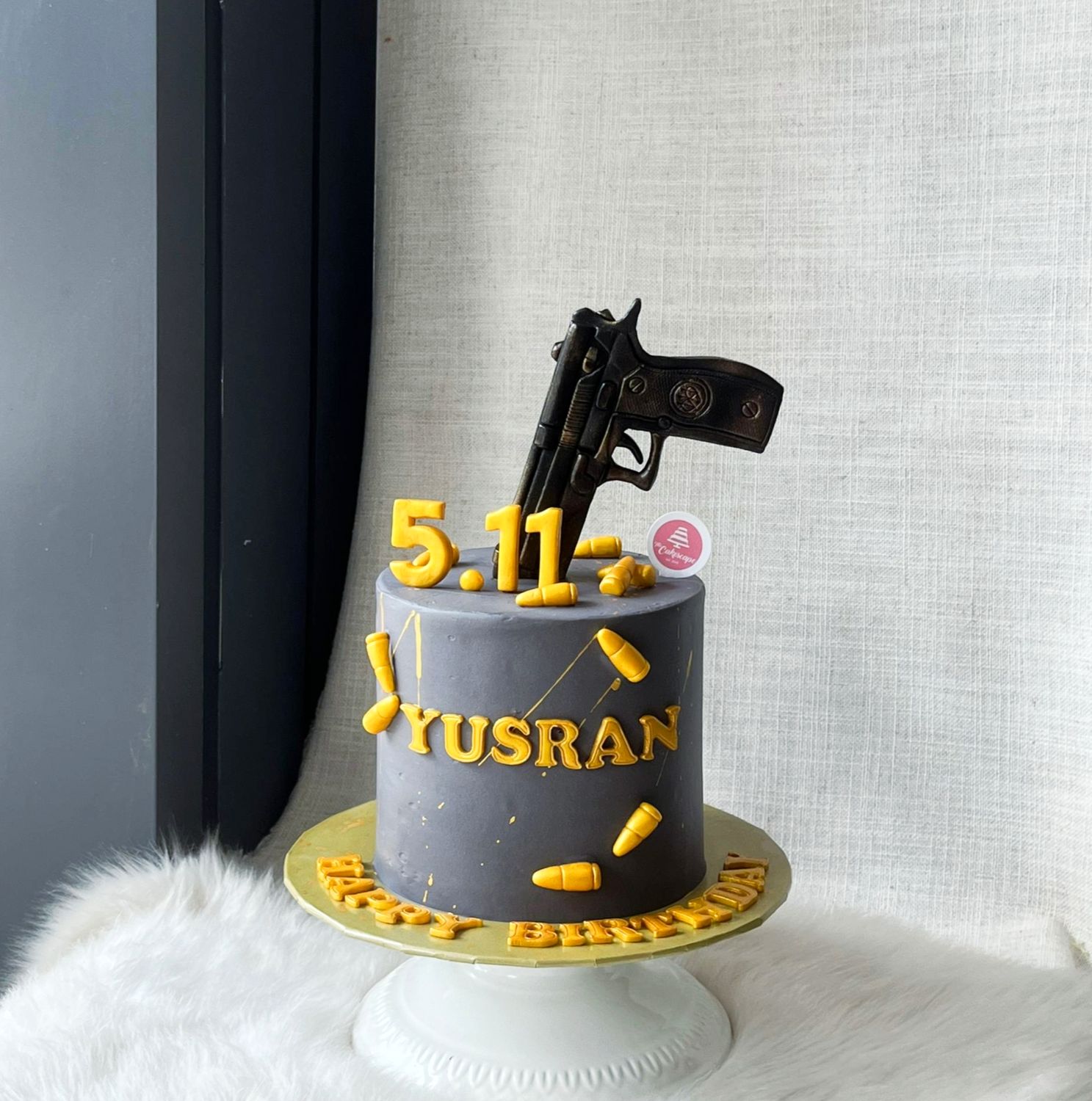 Gun Cake 2