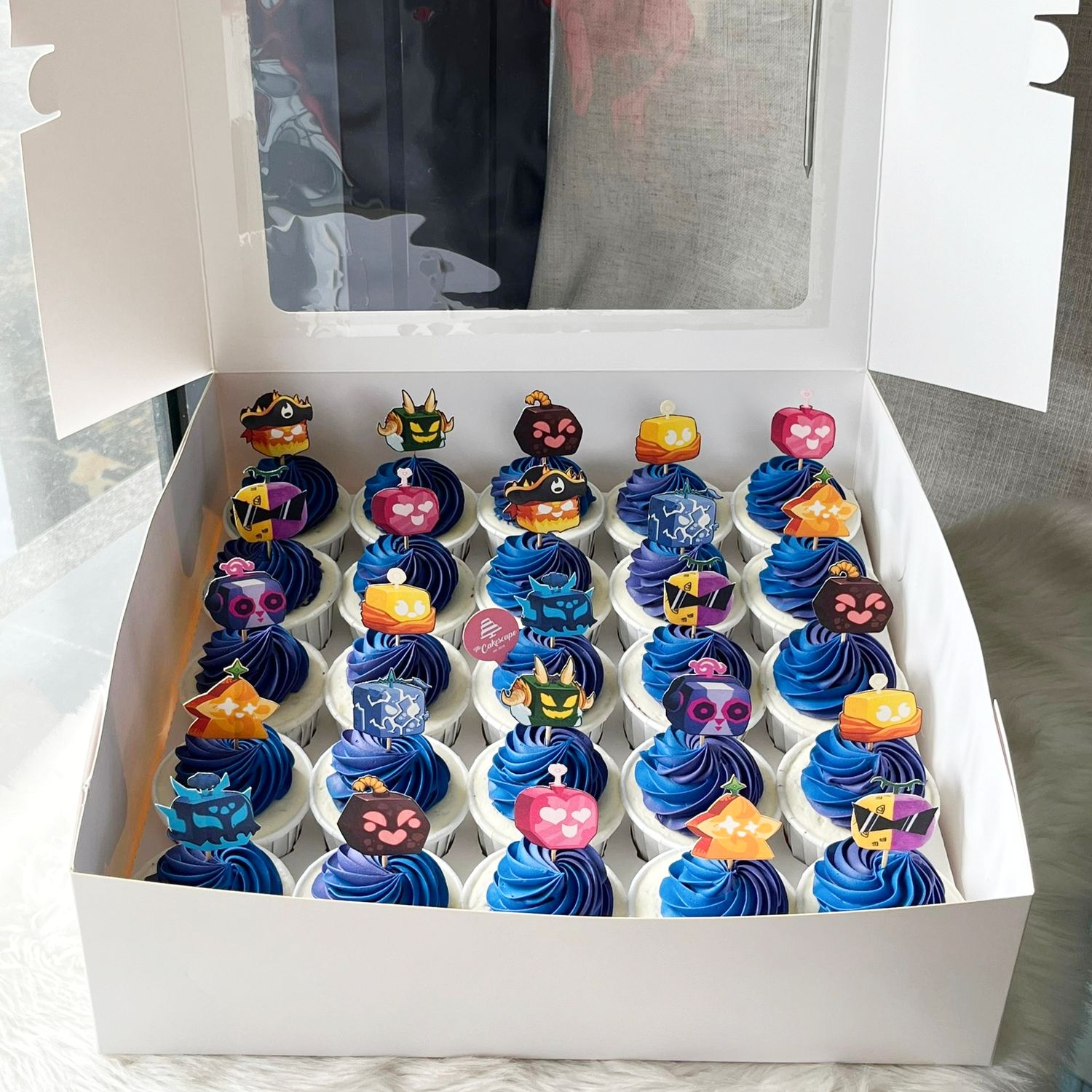 Roblox- Blox Fruit Cupcake