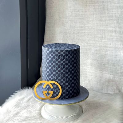 Brand - Gucci Cake 1