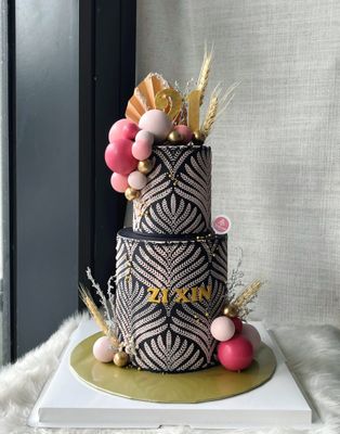 Black and Pink Print Cake in 2 Or 3 Tiers Cake