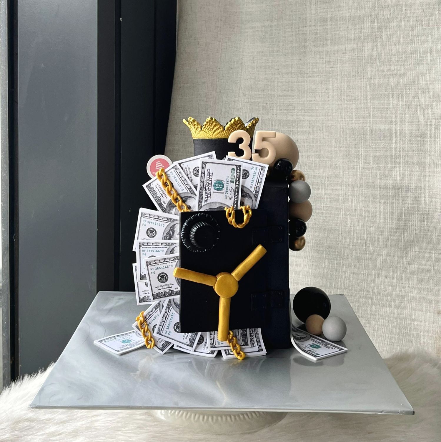 Money Safe Box Cake 2