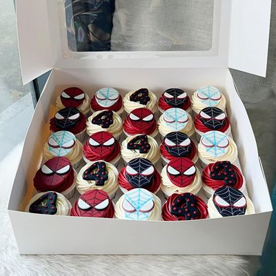 Marvel Avengers Superhero Cupcakes 6 Spiderman